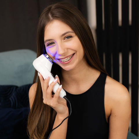 DermaGene® Ultraschall- + LED-Gerät zur Wirkstoffeinschleusung
